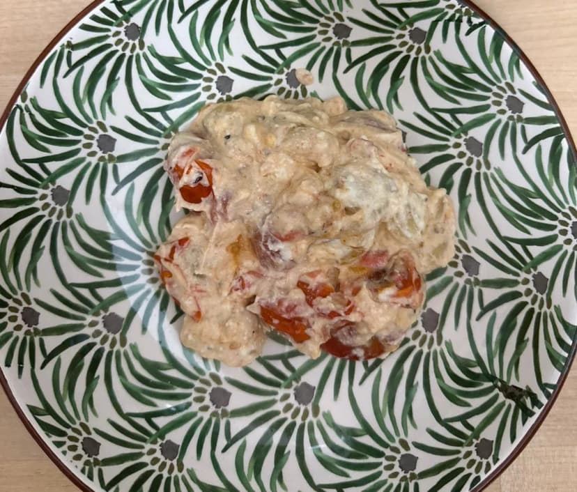 Delicious image of Njoke u sosu od sira sa čeri paradajzom
